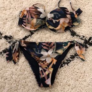 HM flower swimsuit bikini bottom Sz 2 Top Bra 34C